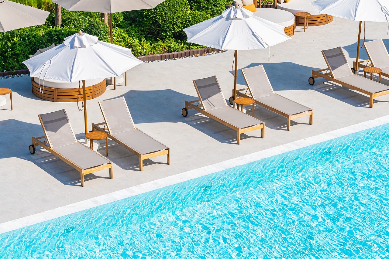 Private pool