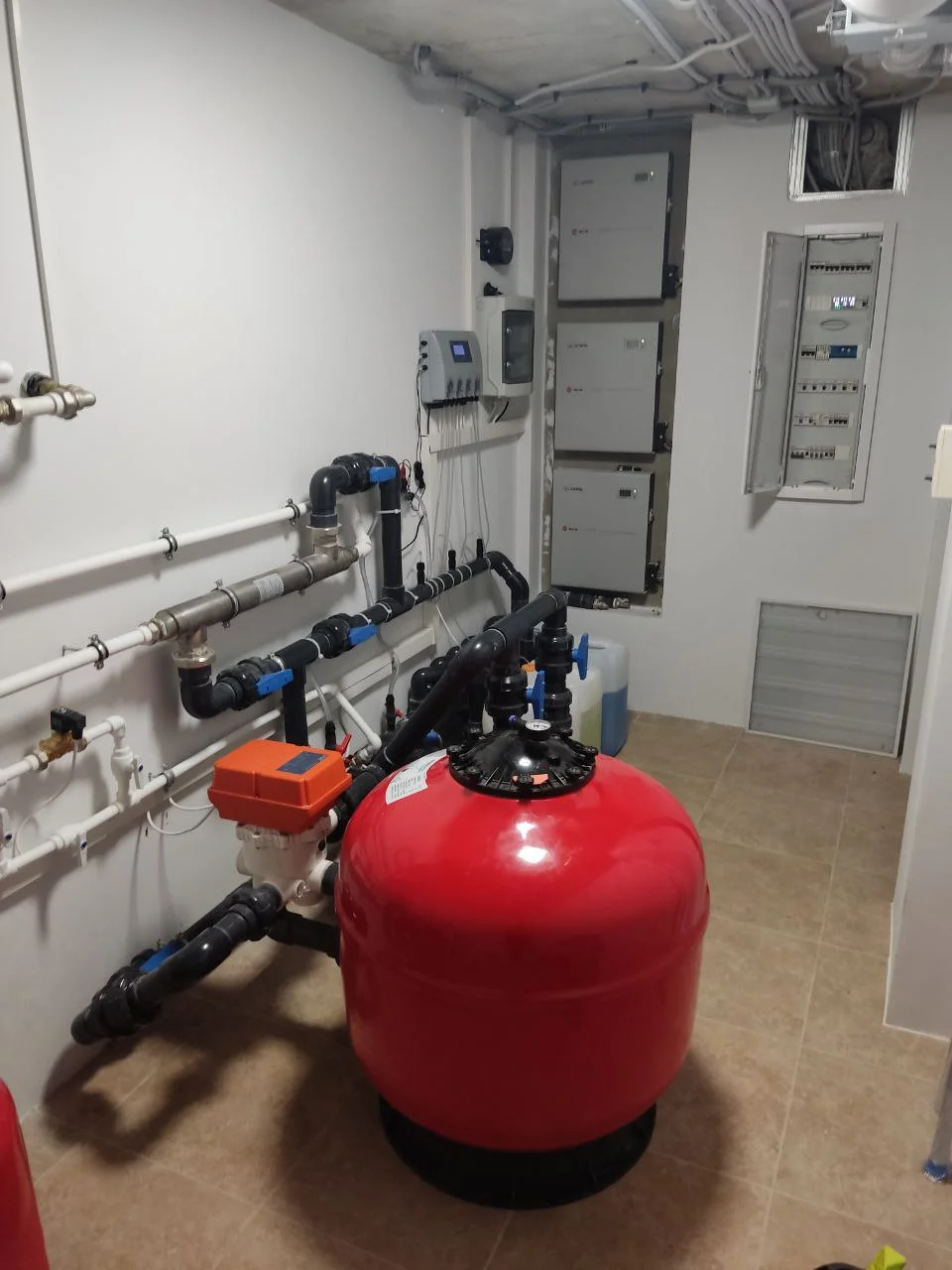 ИП Павлухин Д.С. частный бассейн с детской зоной в Крыму